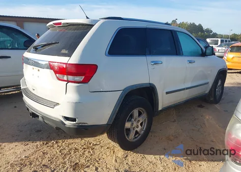 2011 Jeep Grand Cherokee Laredo from USA, damaged, VIN 1J4RR4GGXBC563091